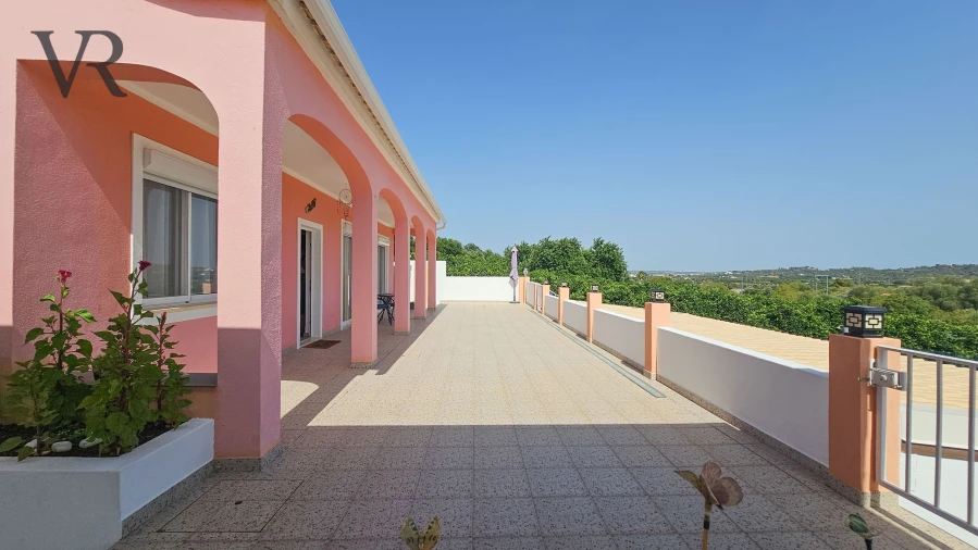 Moradia T4 para Venda em Silves Foto 9