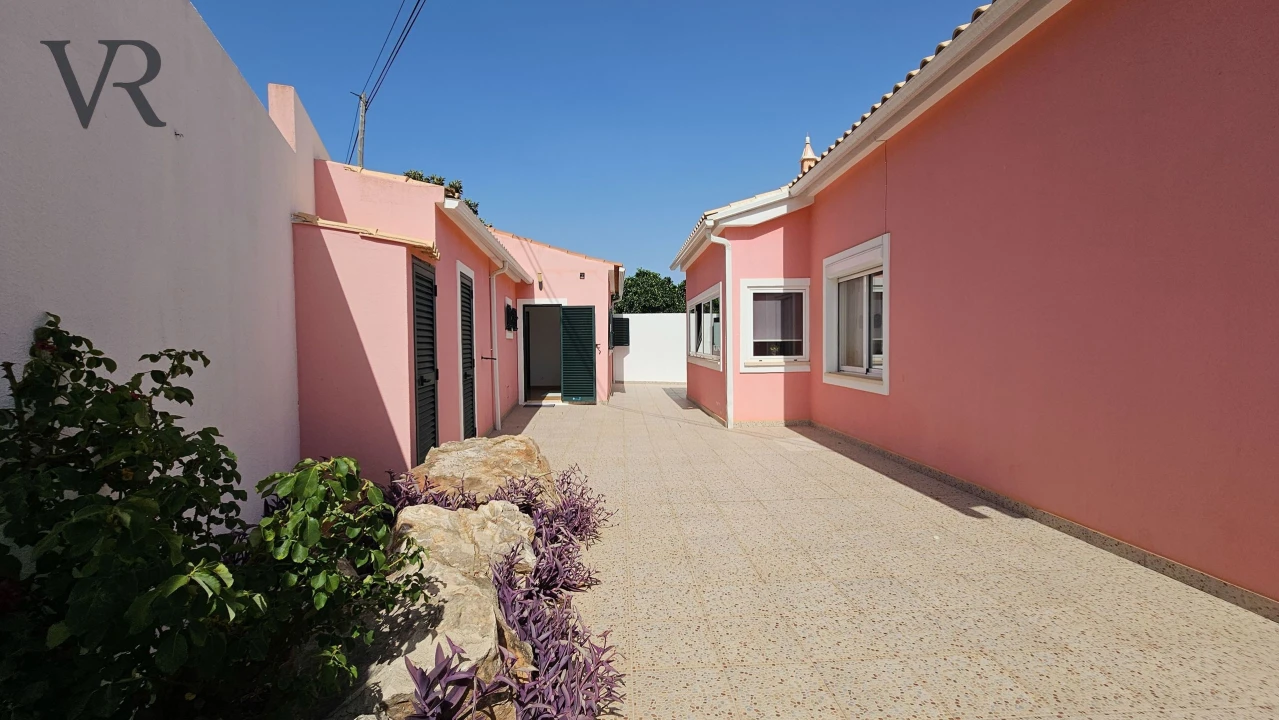 Moradia T4 para Venda em Silves Foto 24