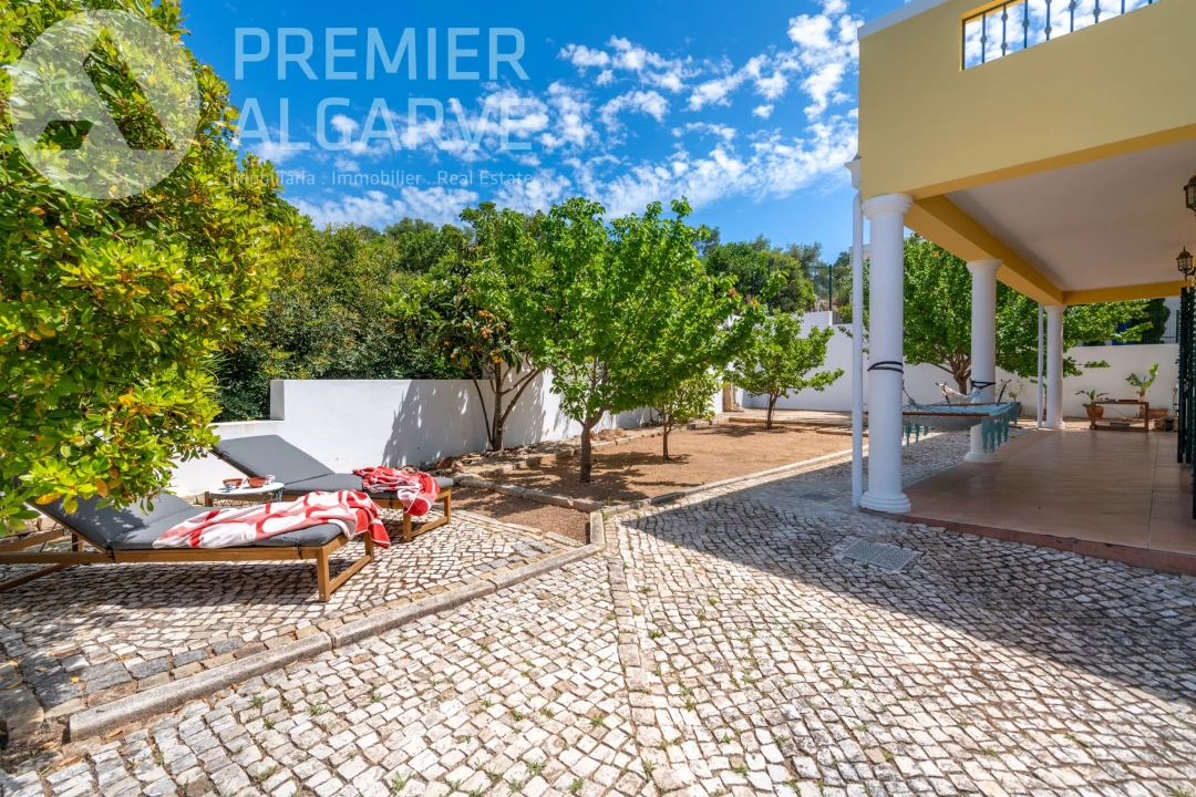 Moradia T5 para Venda em Olhão Foto 16