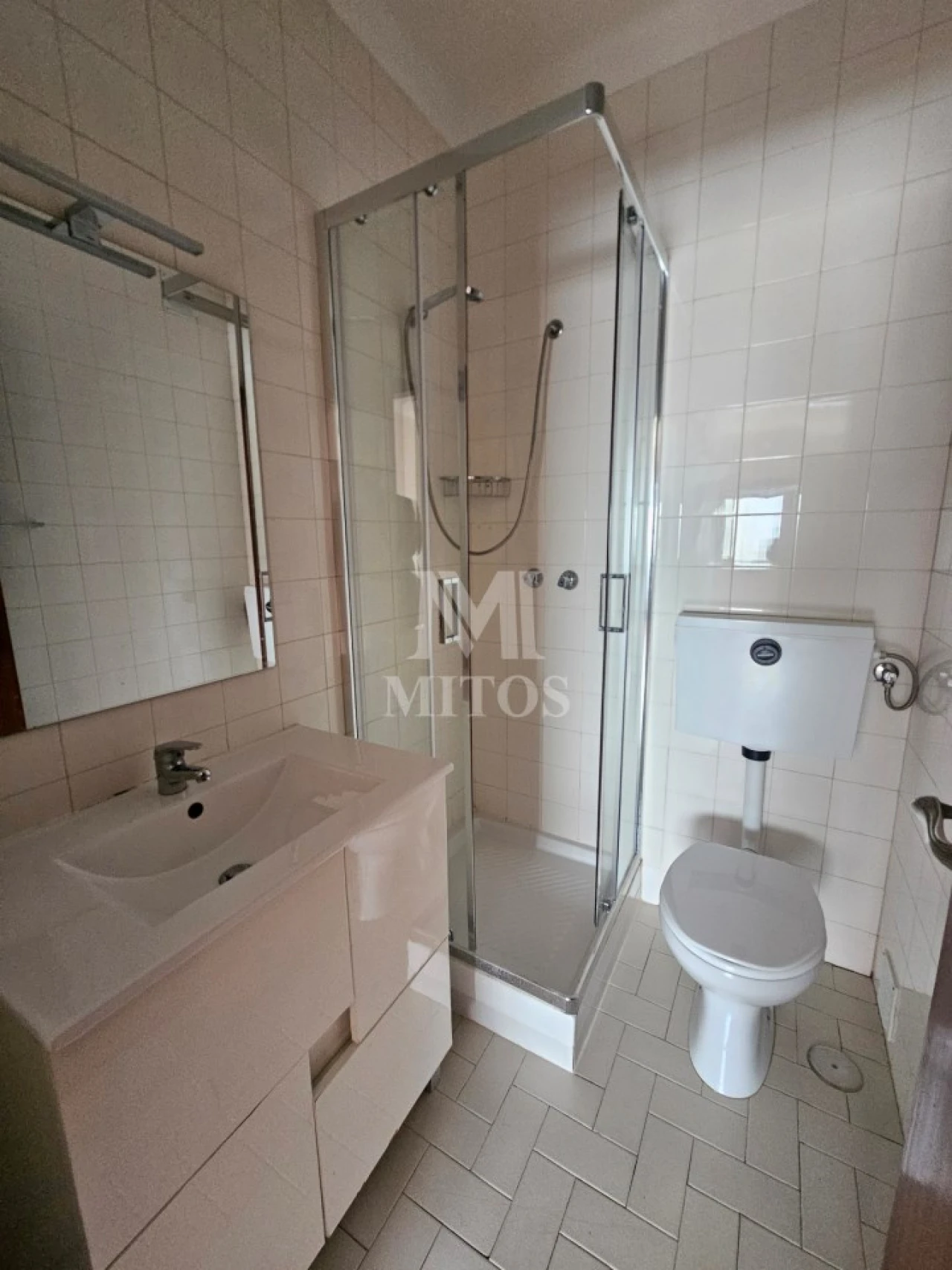 Apartamento T3 para Arrendamento em Santa Maria Maior e Monserrate e Meadela Foto 11