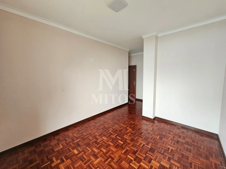 Apartamento T3 para Arrendamento em Santa Maria Maior e Monserrate e Meadela Foto 15