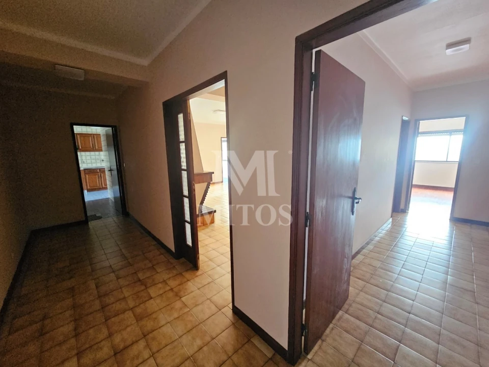 Apartamento T3 para Arrendamento em Santa Maria Maior e Monserrate e Meadela Foto 18
