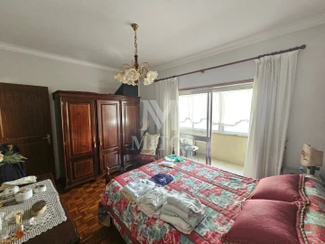 Apartamento T3 para Venda em Braga (Maximinos, Sé e Cividade)