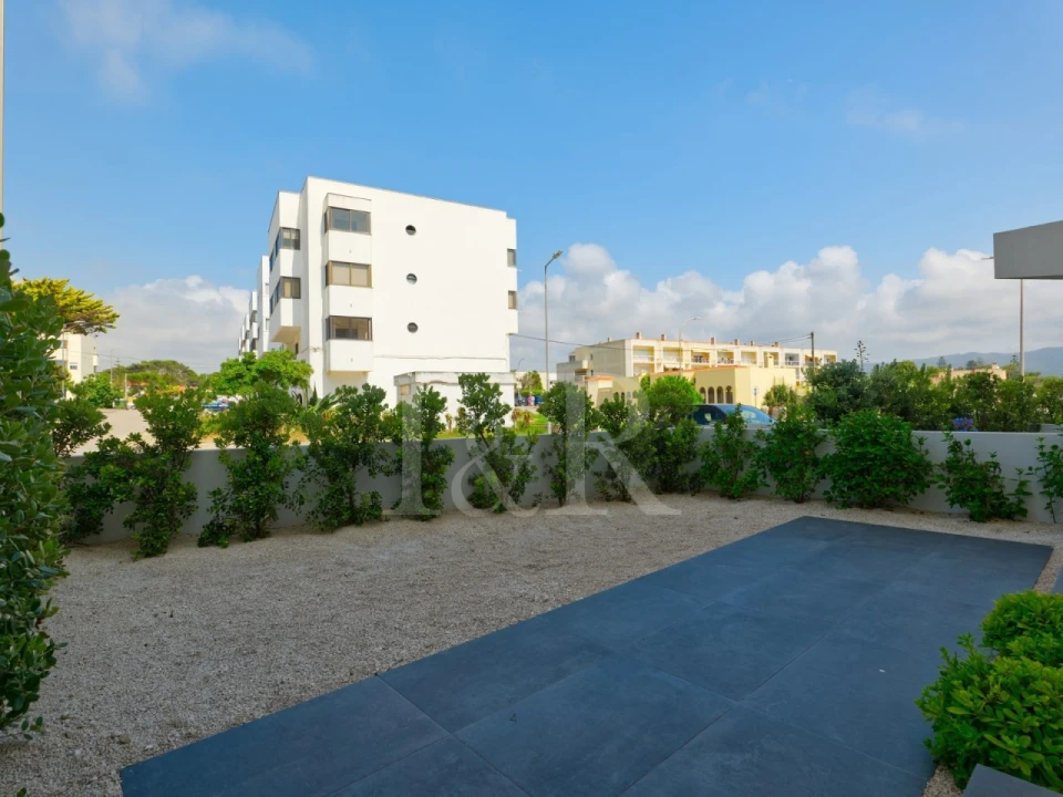 Apartamento T4 para Venda em Colares Foto 45