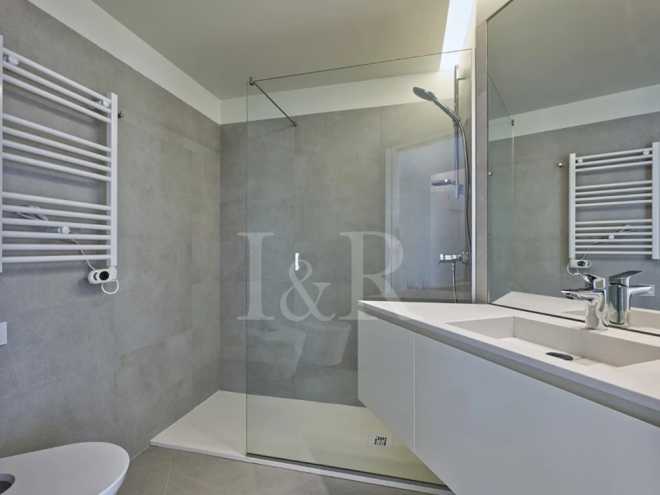 Apartamento T4 para Venda em Colares Foto 48