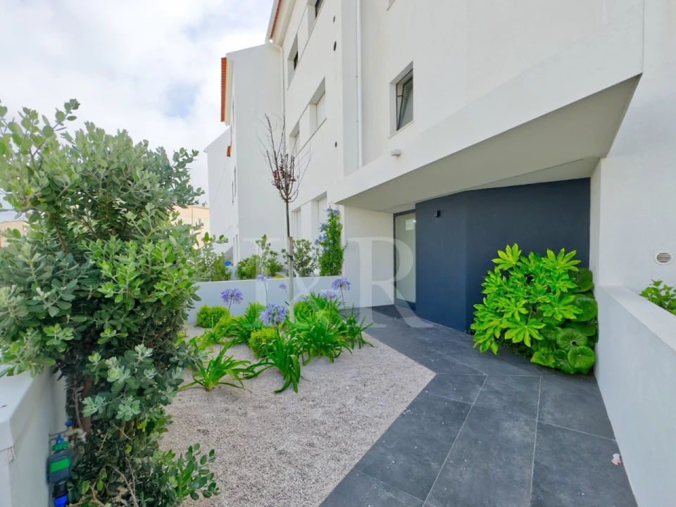 Apartamento T4 para Venda em Colares Foto 54