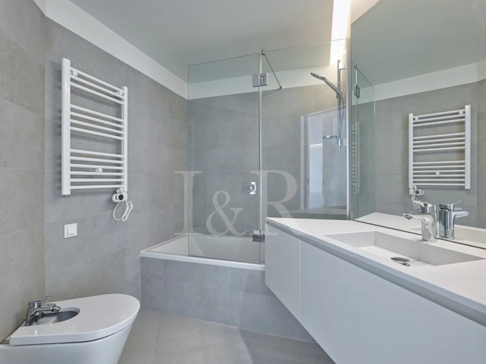 Apartamento T4 para Venda em Colares Foto 24