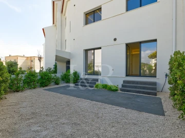 Apartamento T4 para Venda em Colares