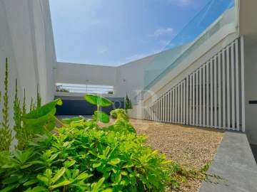 Apartamento T4 para Venda em Colares