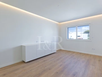 Apartamento T4 para Venda em Colares