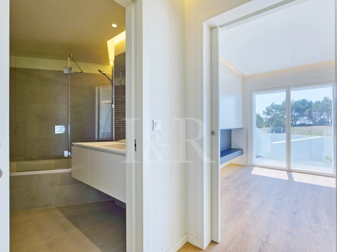 Apartamento T4 para Venda em Colares Foto 23