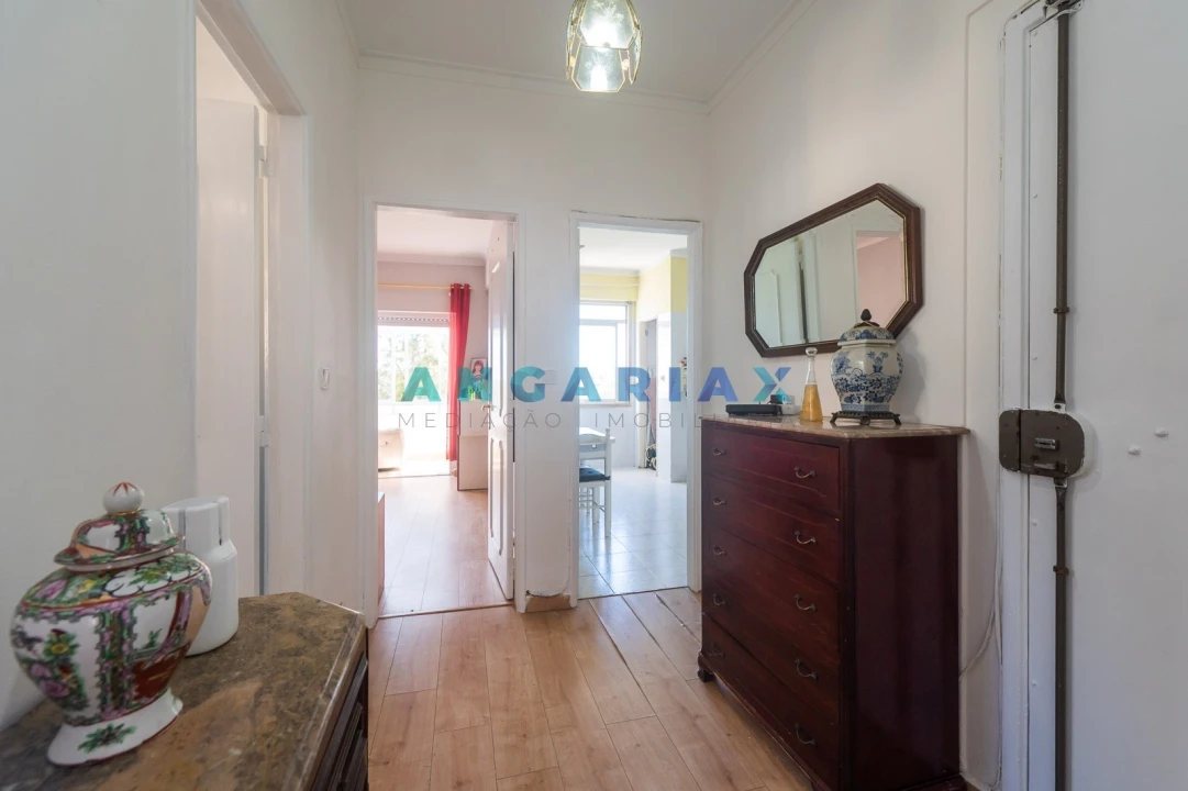 Apartamento T2 para Venda em Massamá e Monte Abraão Foto 7