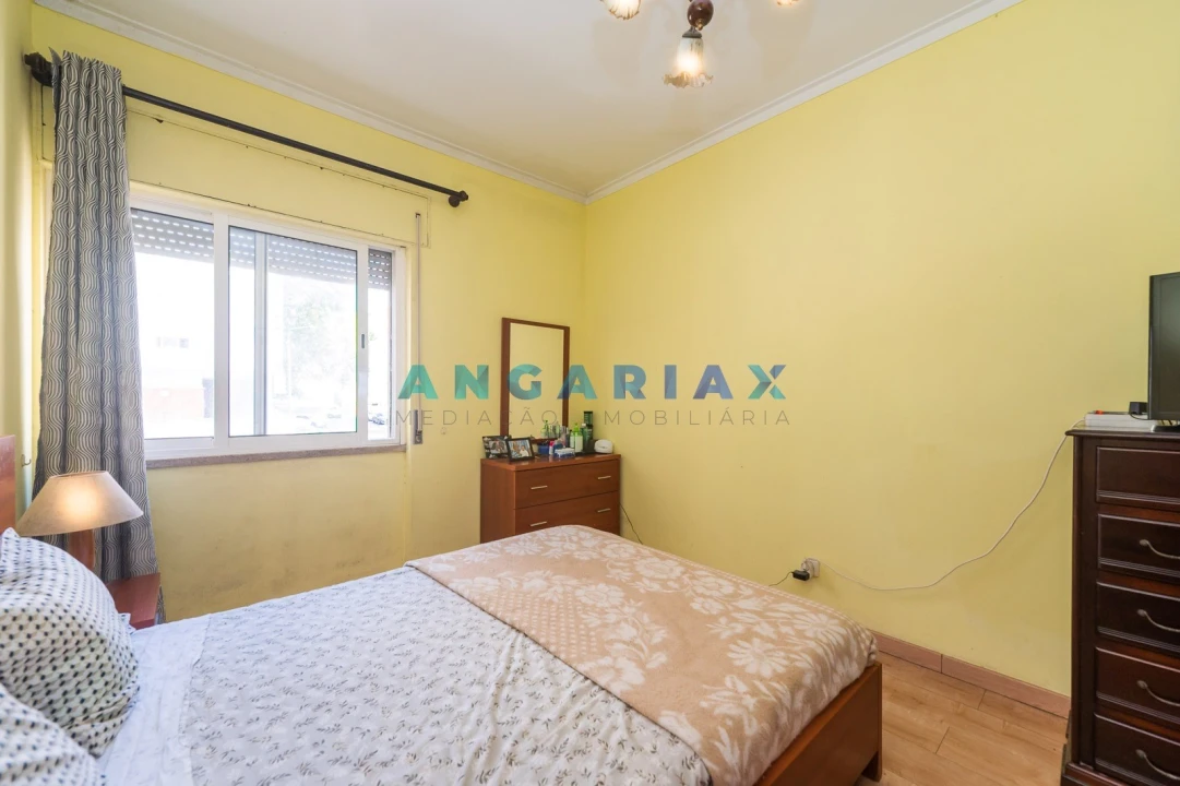 Apartamento T2 para Venda em Massamá e Monte Abraão Foto 33