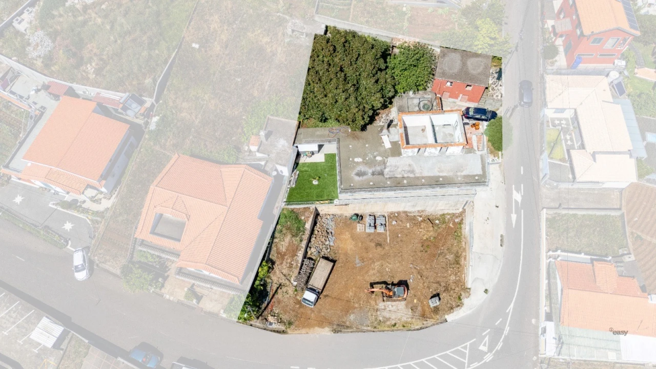 Moradia T2 para Venda em Arco da Calheta Planta 2