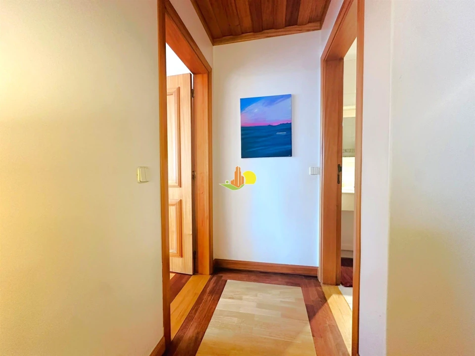 Apartamento T1 para Venda em Buarcos Foto 4