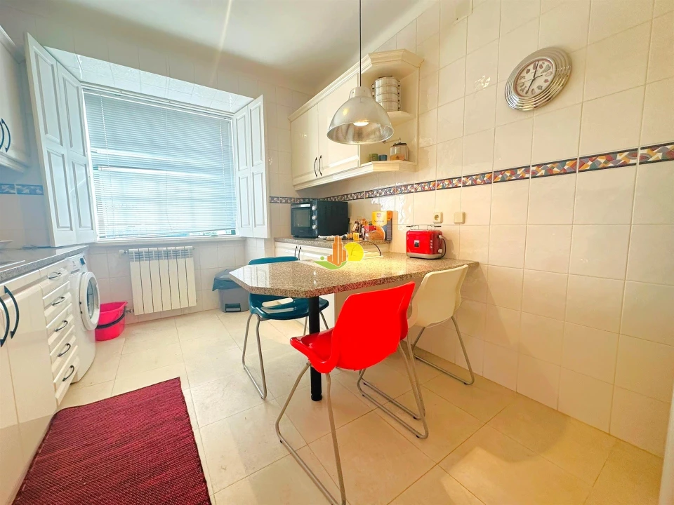 Apartamento T1 para Venda em Buarcos Foto 15