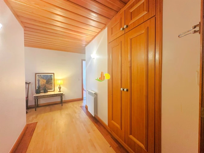 Apartamento T1 para Venda em Buarcos Foto 2