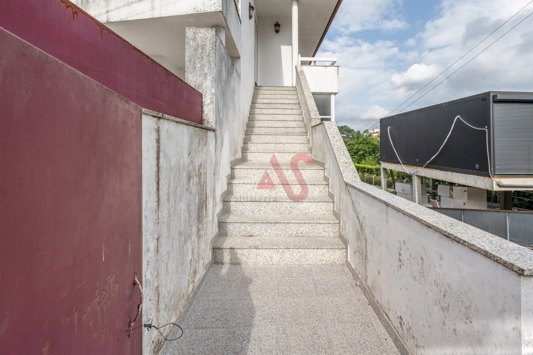 Moradia T3 para Venda em Caldas de Vizela (São Miguel e São João) Foto 16