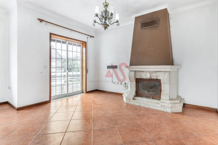 Moradia T3 para Venda em Caldas de Vizela (São Miguel e São João) Foto 3