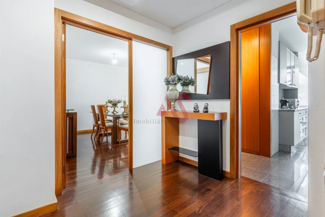 Apartamento T2 para Venda em Caldas de Vizela (São Miguel e São João) Foto 3