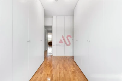 Apartamento T3 para Venda em Moreira de Conegos