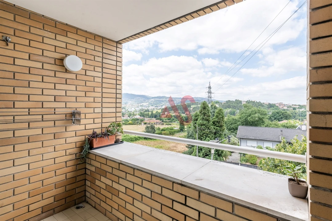 Apartamento T3 para Venda em Moreira de Conegos Foto 10