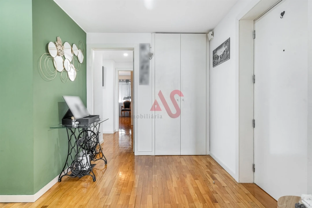 Apartamento T3 para Venda em Moreira de Conegos Foto 11