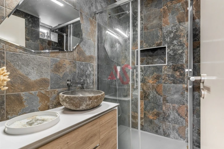 Apartamento T3 para Venda em Moreira de Conegos Foto 23