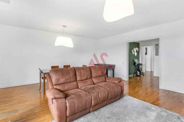 Apartamento T3 para Venda em Moreira de Conegos Foto 9