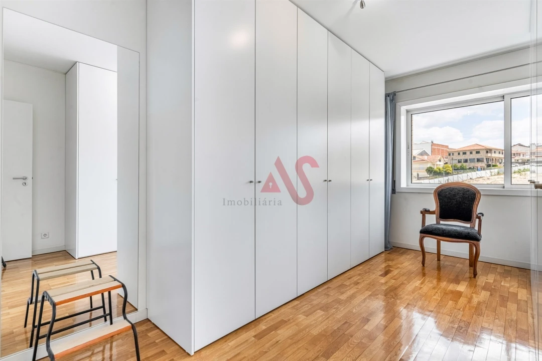 Apartamento T3 para Venda em Moreira de Conegos Foto 16