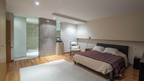 Apartamento T6 para Venda em Santo Antonio dos Olivais