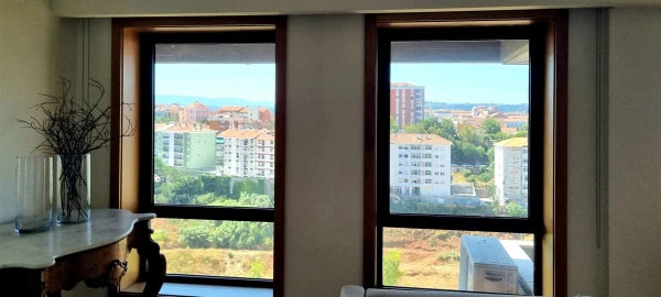 Apartamento T6 para Venda em Santo Antonio dos Olivais