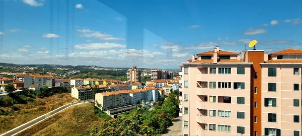 Apartamento T6 para Venda em Santo Antonio dos Olivais