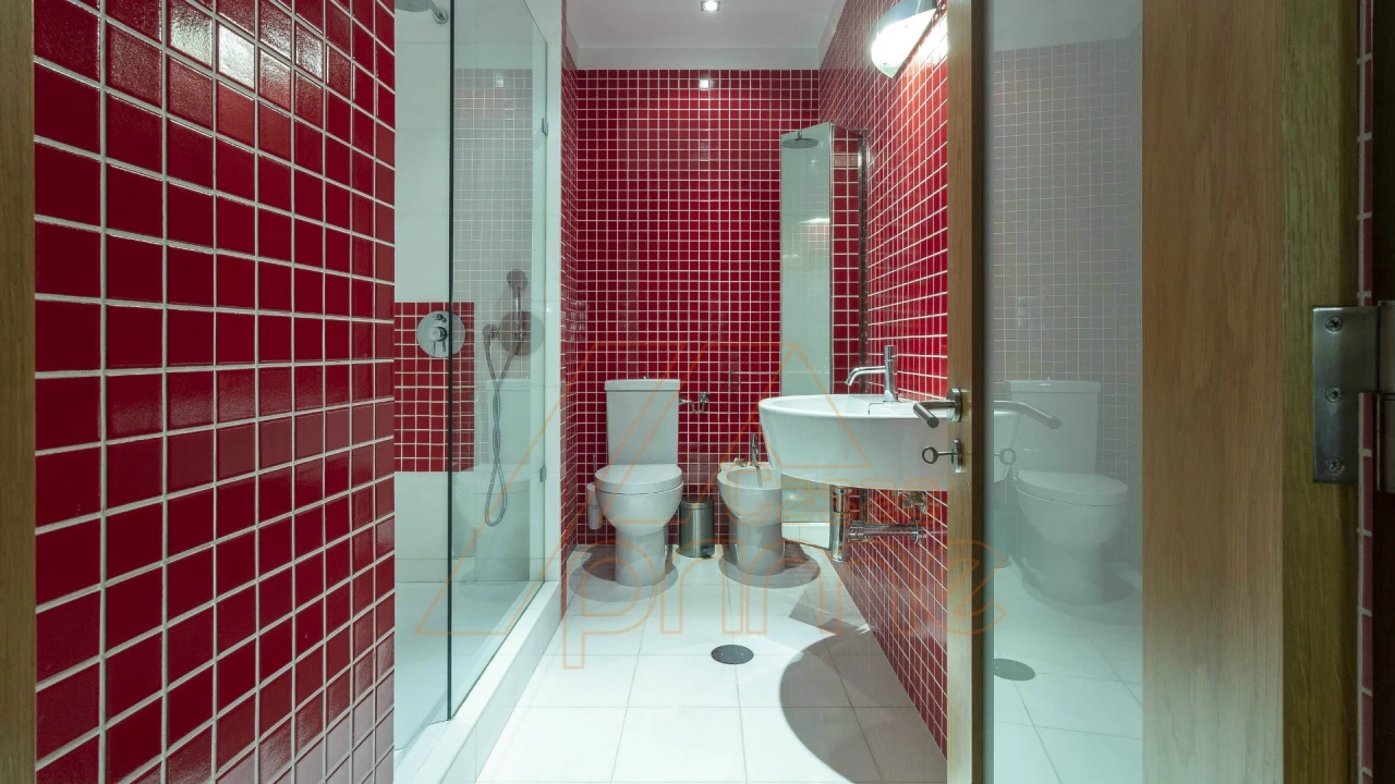 Apartamento T6 para Venda em Santo Antonio dos Olivais Foto 37