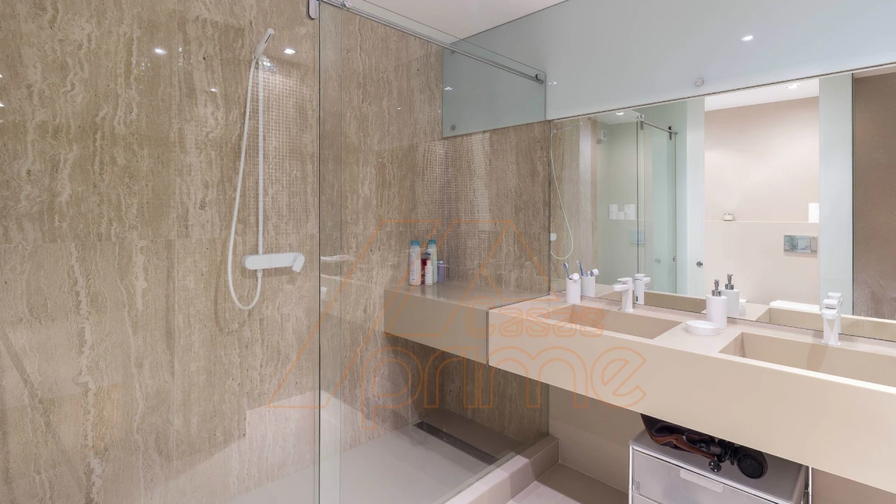 Apartamento T6 para Venda em Santo Antonio dos Olivais Foto 16