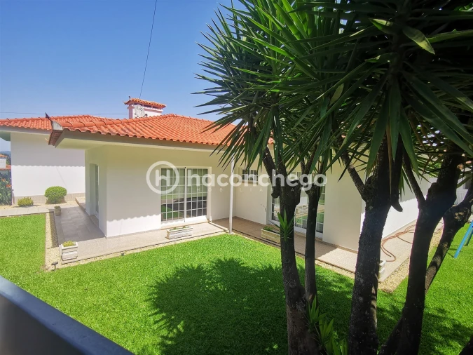 Moradia T3 para Arrendamento em Tamel (Santa Leocádia) e Vilar do Monte Foto 7
