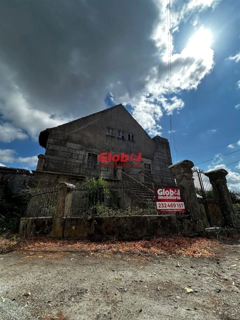 Moradia T0 para Venda em Fragosela