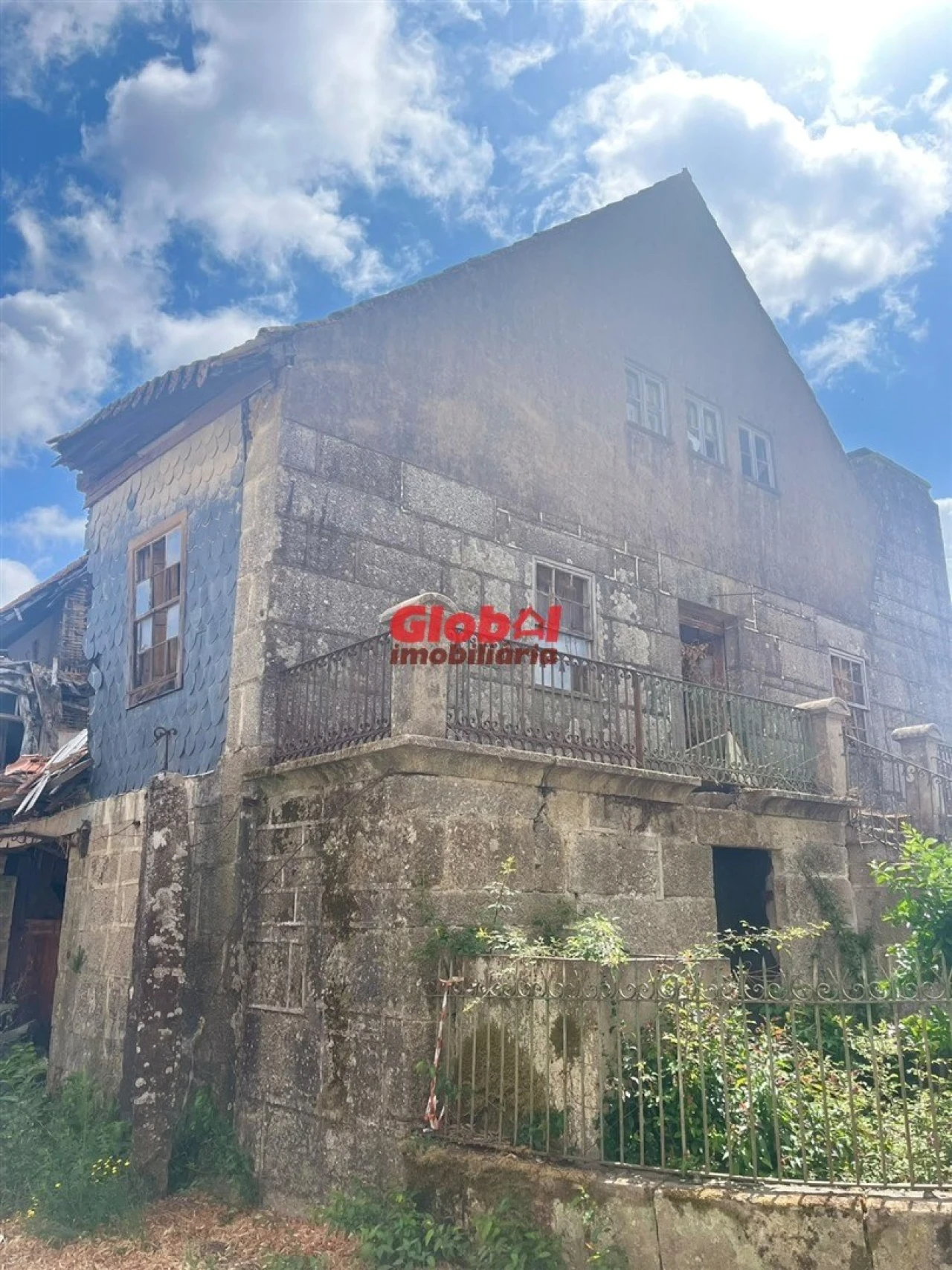 Moradia T0 para Venda em Fragosela Foto 3