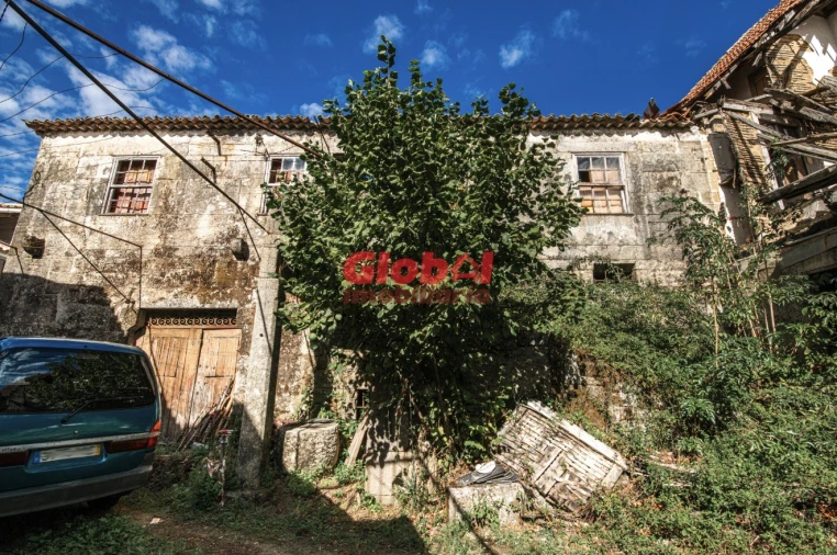 Moradia T0 para Venda em Fragosela Foto 4