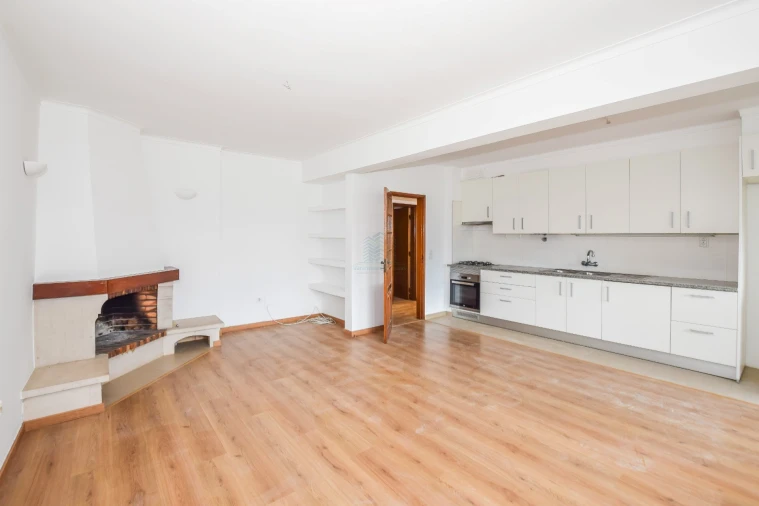 Apartamento T3 para Venda em Torres Novas (Santa Maria, Salvador e Santiago) Foto 2