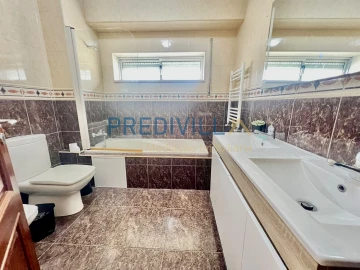 Apartamento T3 para Venda em Póvoa de Varzim, Beiriz e Argivai