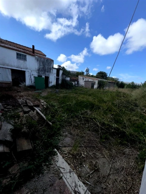 Moradia T9 para Venda em Avanca