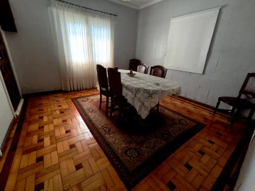 Moradia T4 para Venda em Paços de Brandão