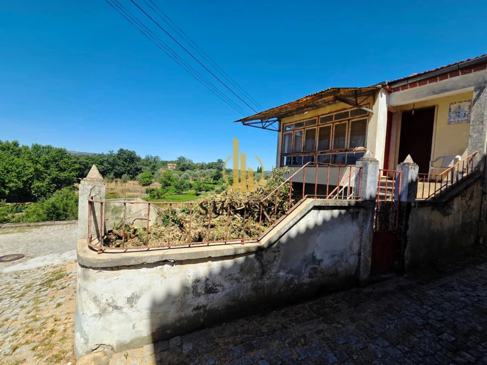 Moradia T7 para Venda em Penso e Freixinho Foto 23