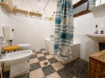 Moradia T3 para Venda em São João da Pesqueira e Várzea de Trevões