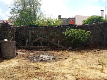 Moradia T6 para Venda em São João da Pesqueira e Várzea de Trevões