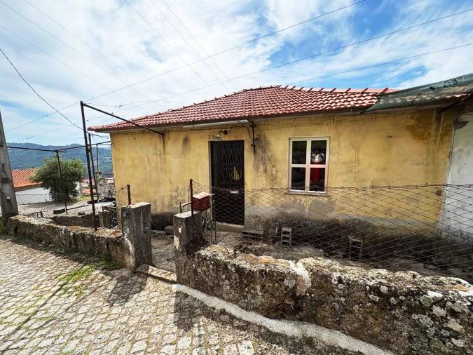 Moradia T2 para Venda em Longa Foto 21