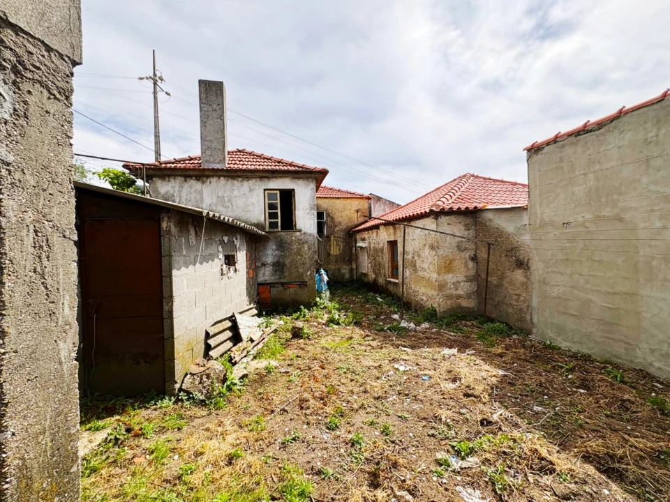 Moradia T2 para Venda em Longa Foto 8