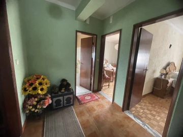 Moradia T3 para Venda em Nespereira