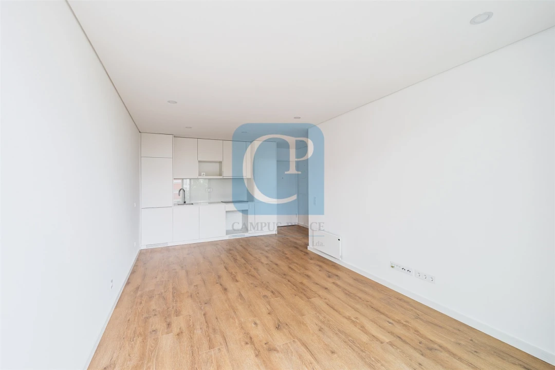 Apartamento T1 para Venda em Pedrouços Foto 6